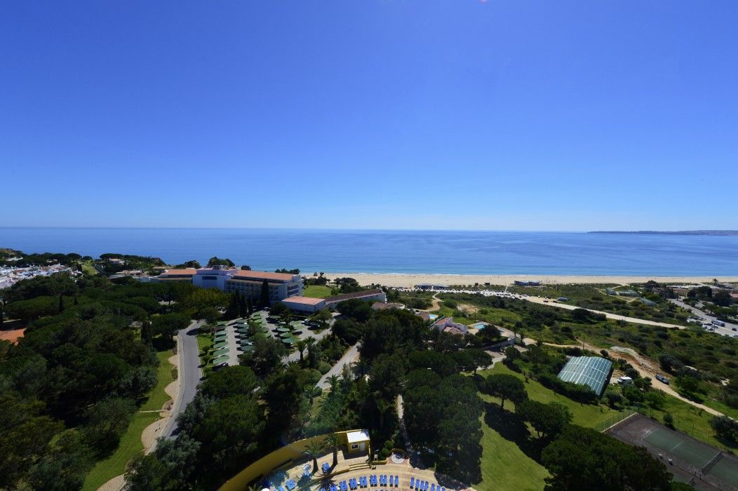 Pestana Blue Alvor Beach Eksteriør billede Aerial view of the resort